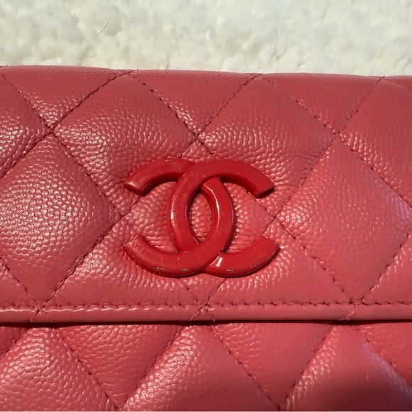 Chanel Pink Quilted Women's Wallet - Picture 6 of 8